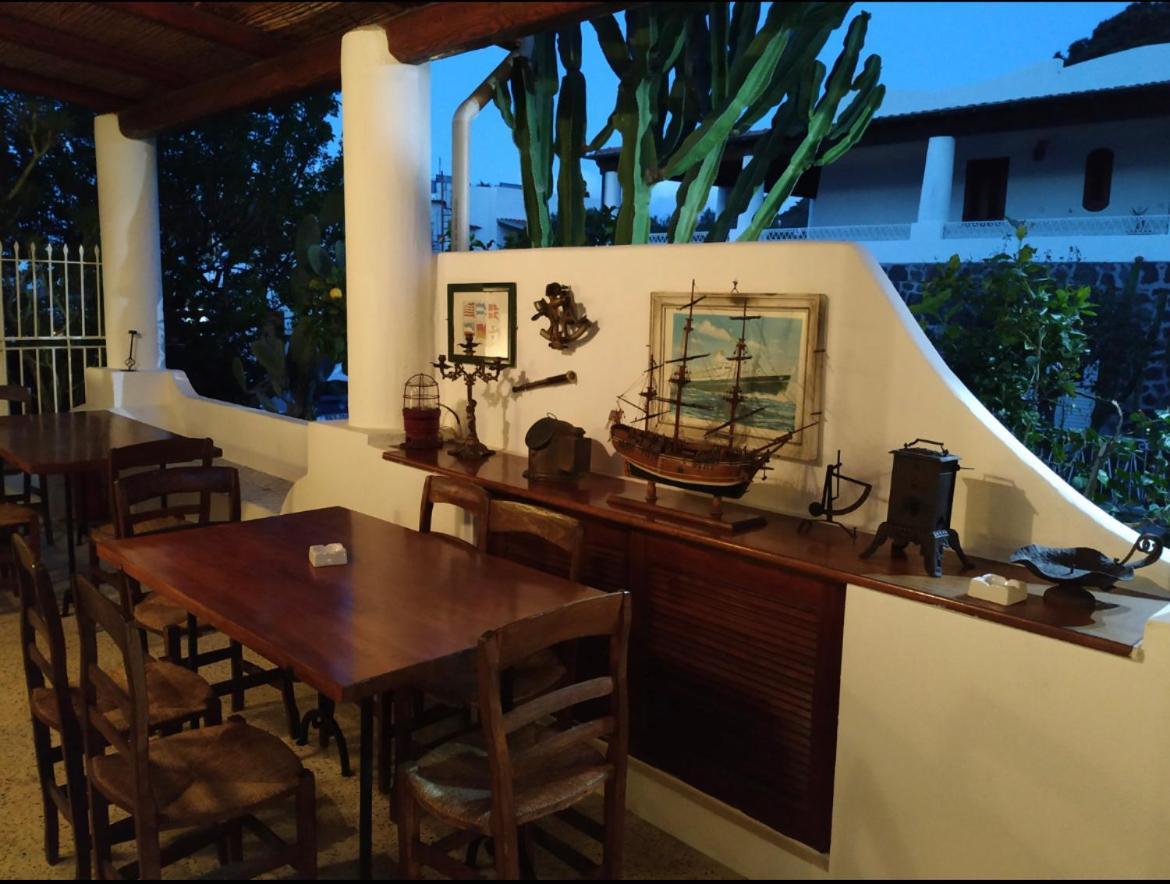 La Giara Bed & Breakfast Vulcano  Eksteriør bilde